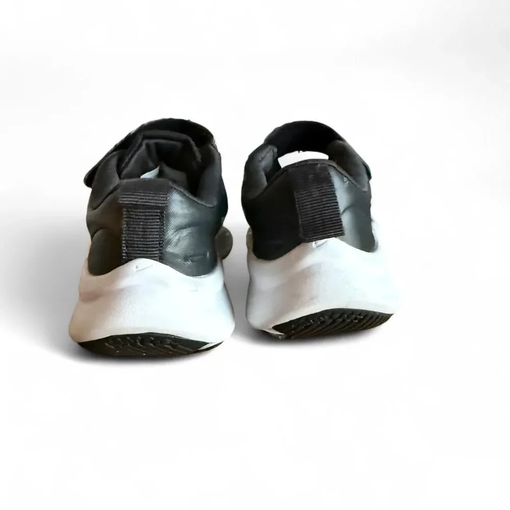 Nike Star Runner 3 Toddler Shoes 10.5C Black Green Velcro Sneakers